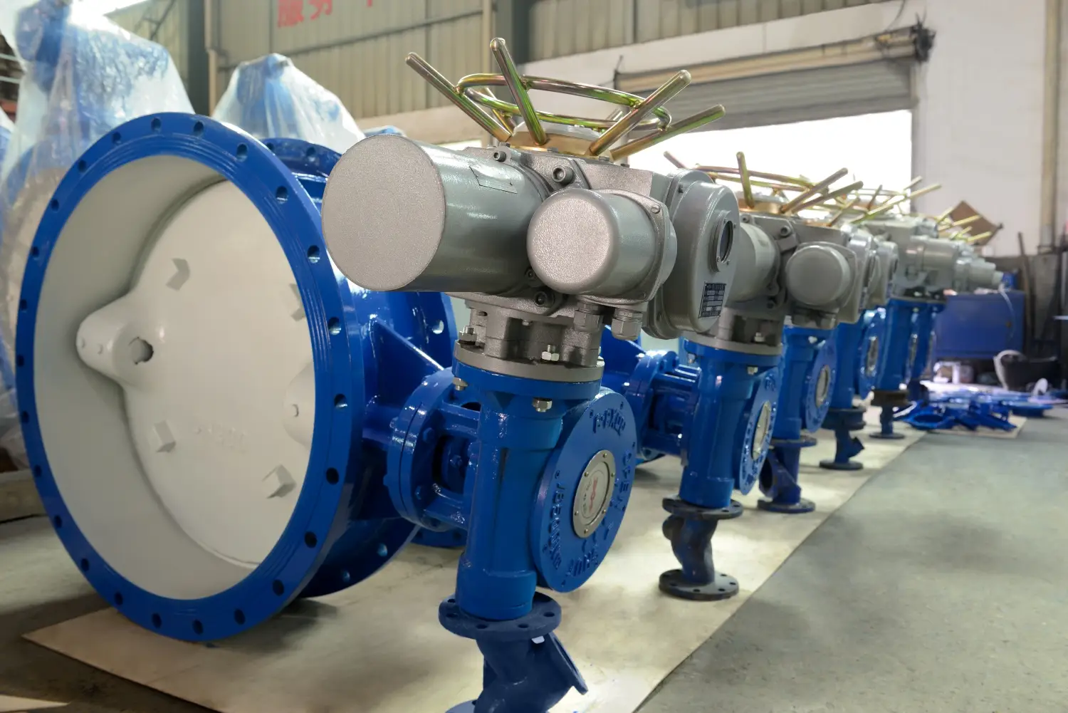 large blue butterfly valves with actuators