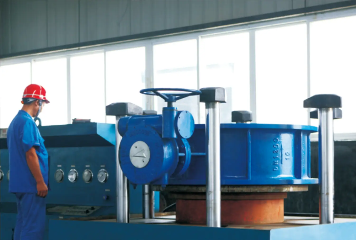 large blue valve pressure testing